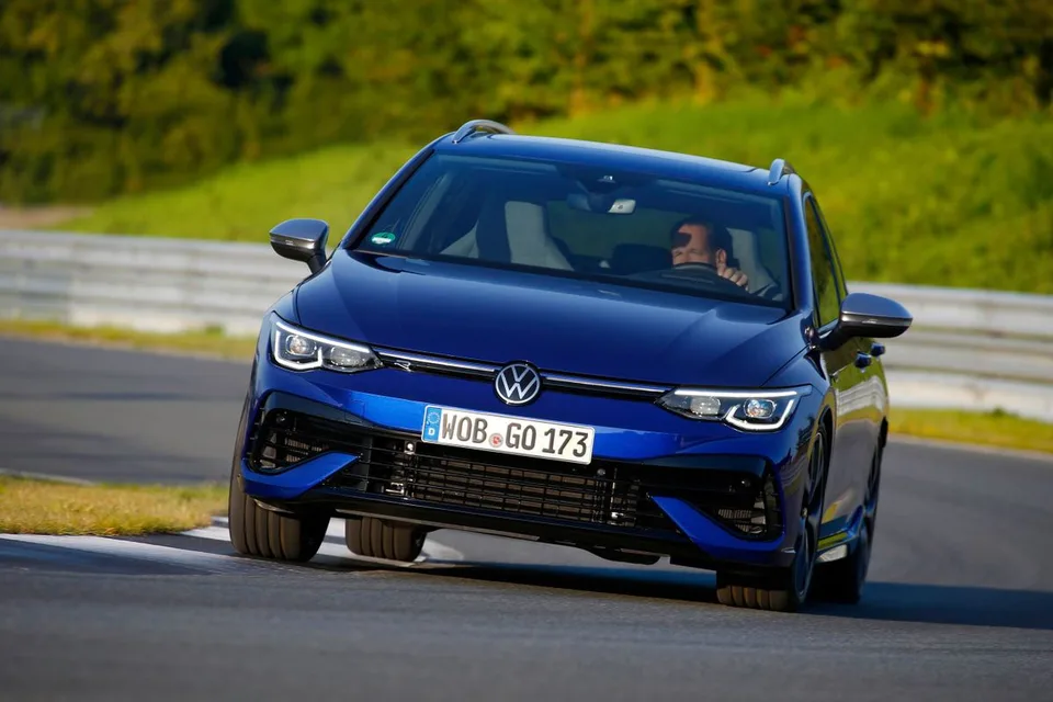 Golf R 8 generation