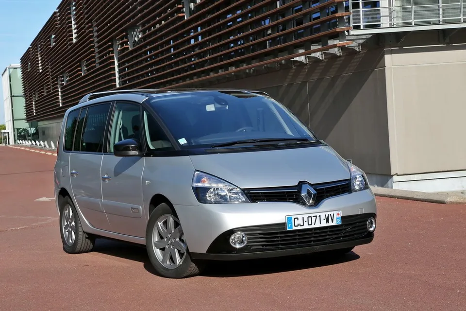 Espace 4 generation, restyling 2