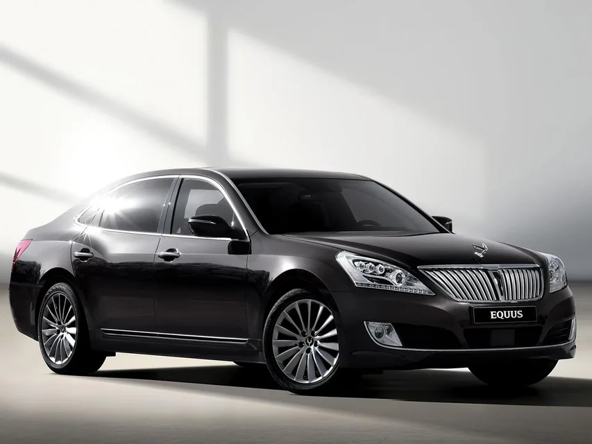 Equus 2 generation, restyling