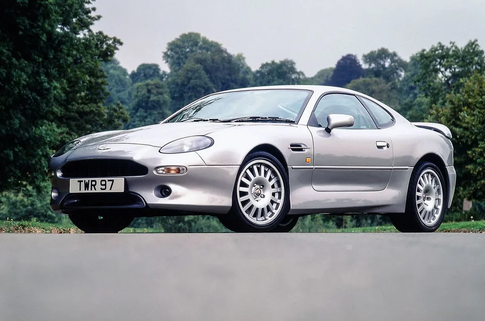 Aston Martin DB7, generation photo
