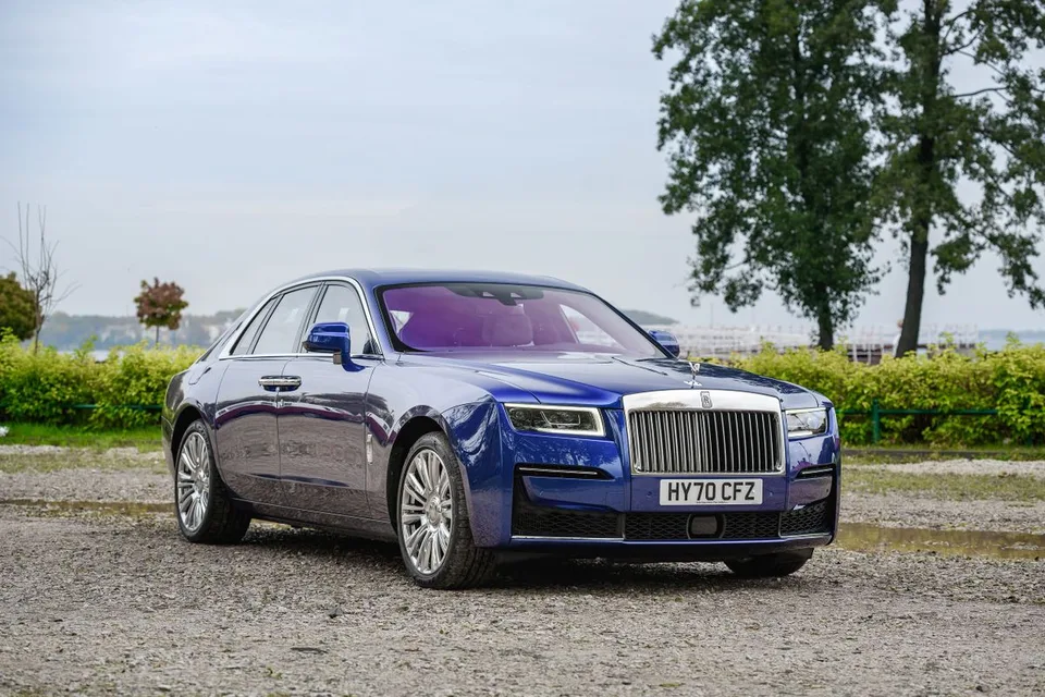 Rolls-Royce Ghost, generation photo
