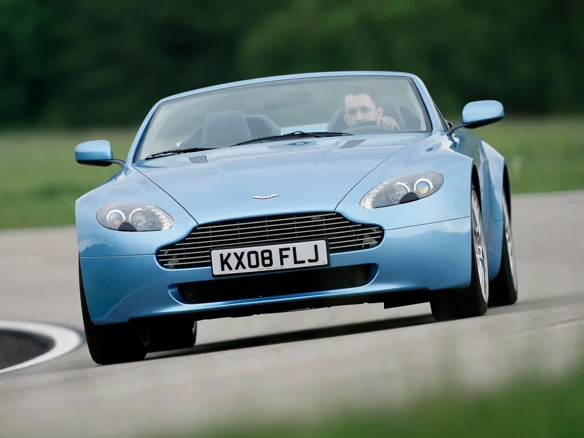 Vantage 3 generation, restyling