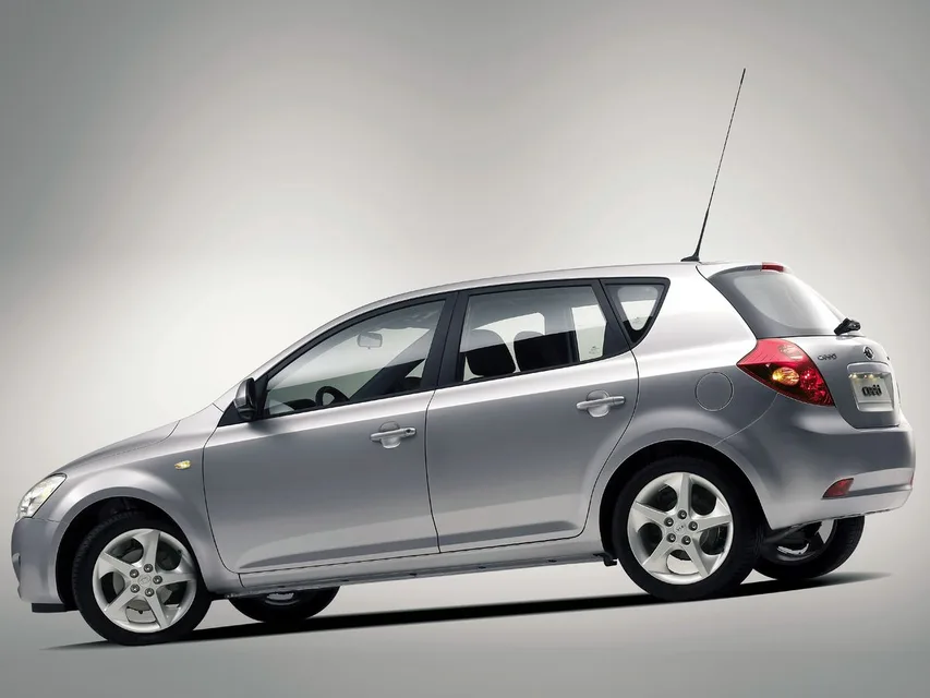 Kia Ceed, generation photo
