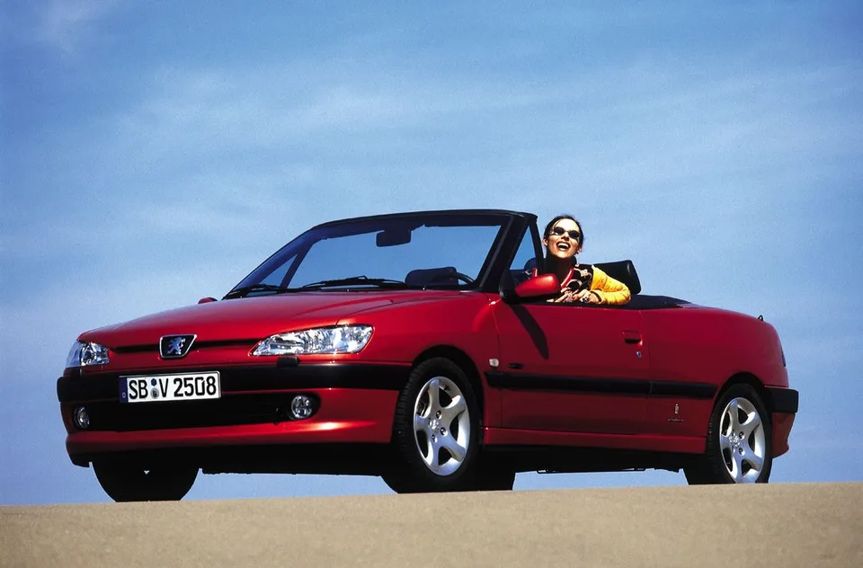 Peugeot 306, generation photo