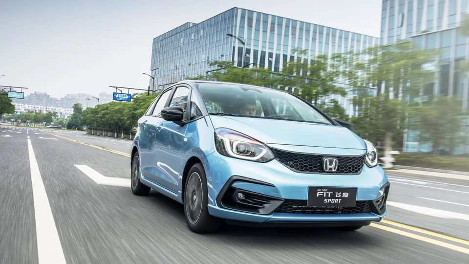 Fit 4 generation