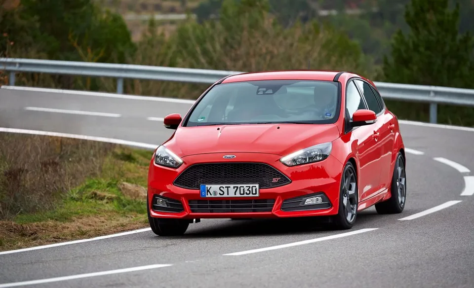 Ford Focus ST, generation photo