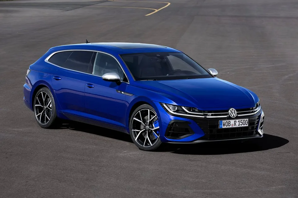 Volkswagen Arteon R, generation photo