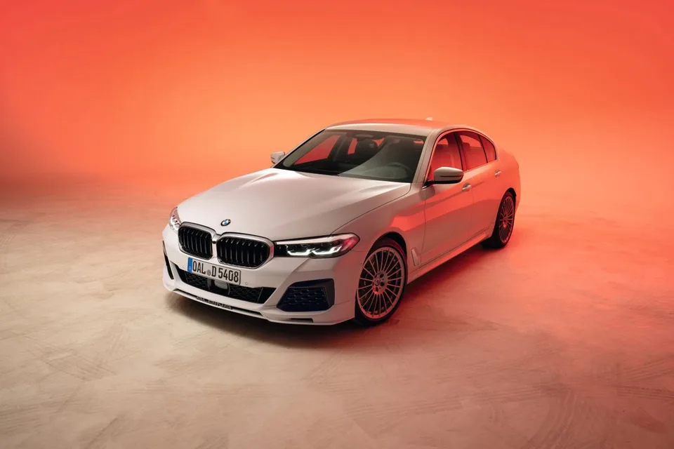 D5 2 generation, restyling