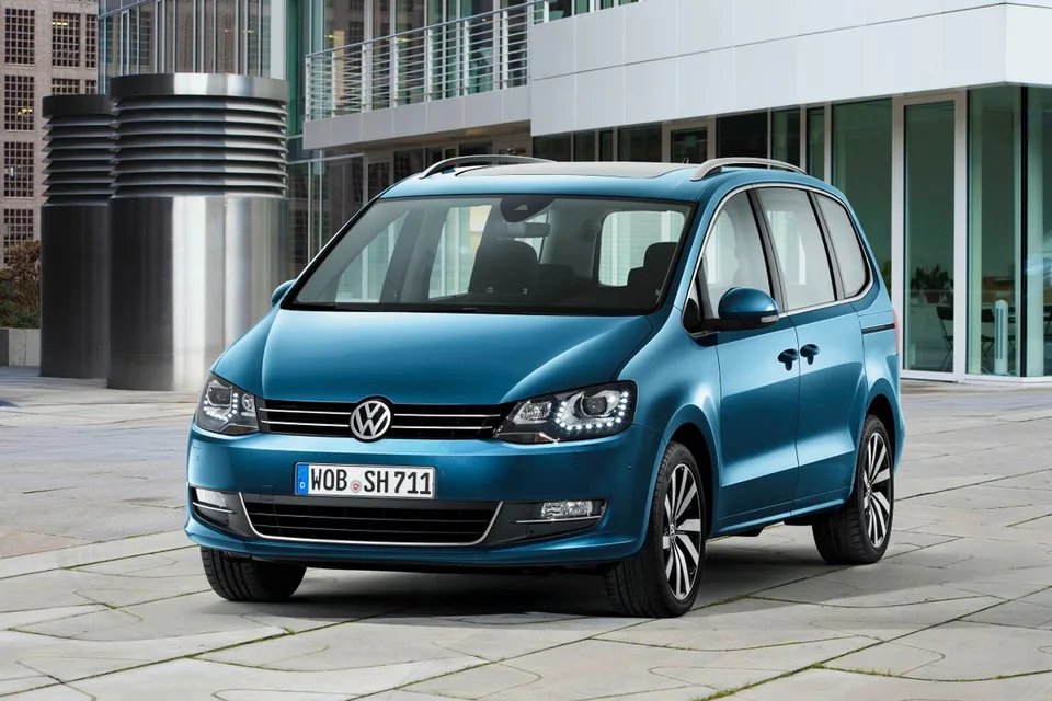 Volkswagen Sharan, generation photo