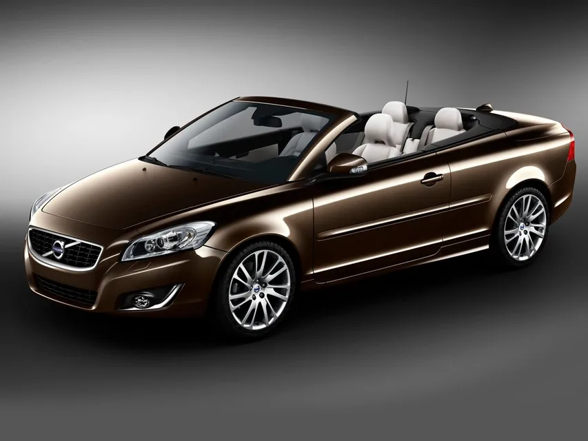 C70 2 generation, restyling