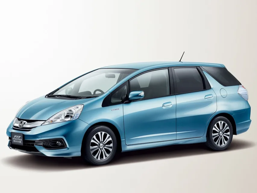 Fit Shuttle 1 generation, restyling