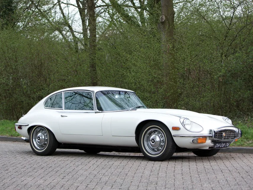 Jaguar E-type, generation photo