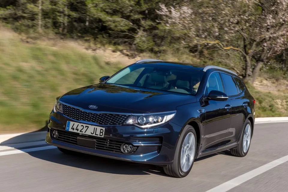 Kia Optima, generation photo