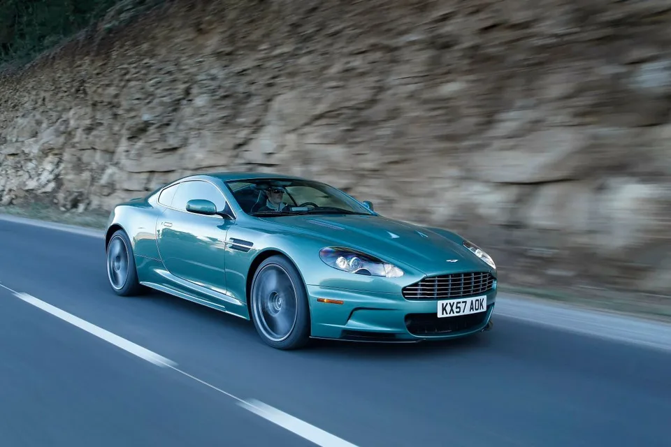 Aston Martin DBS, generation photo