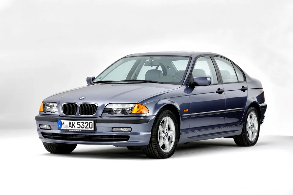 3 series 4 generation