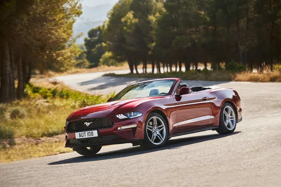 Mustang 6 generation, restyling