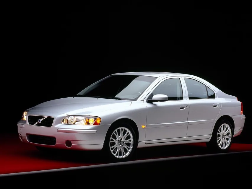S60 1 generation, restyling