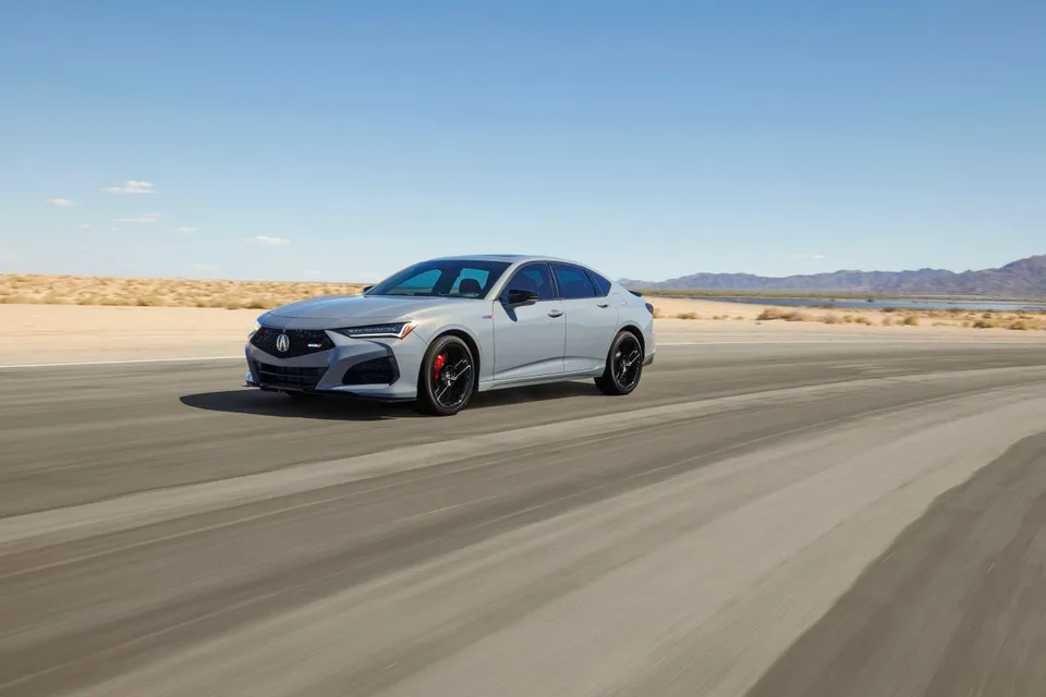 TLX 2 generation, restyling 1