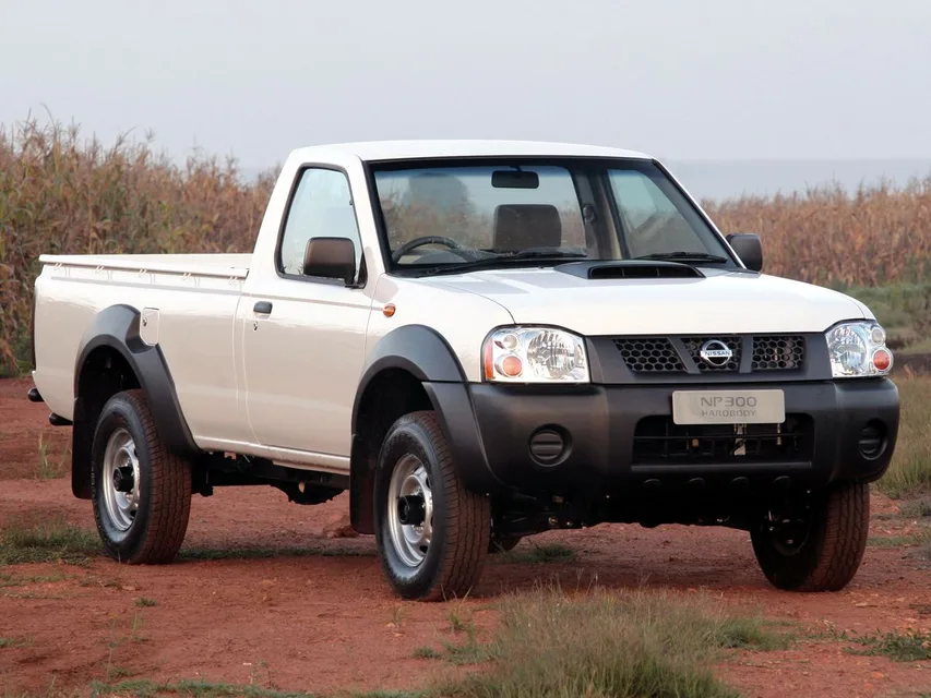 Nissan NP300, generation photo