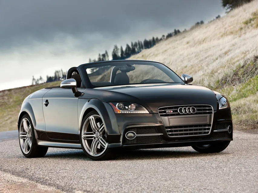 Audi TTS, generation photo