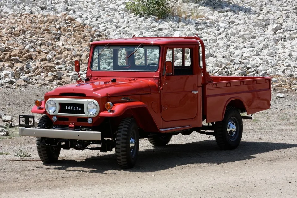 Land Cruiser 5 generation