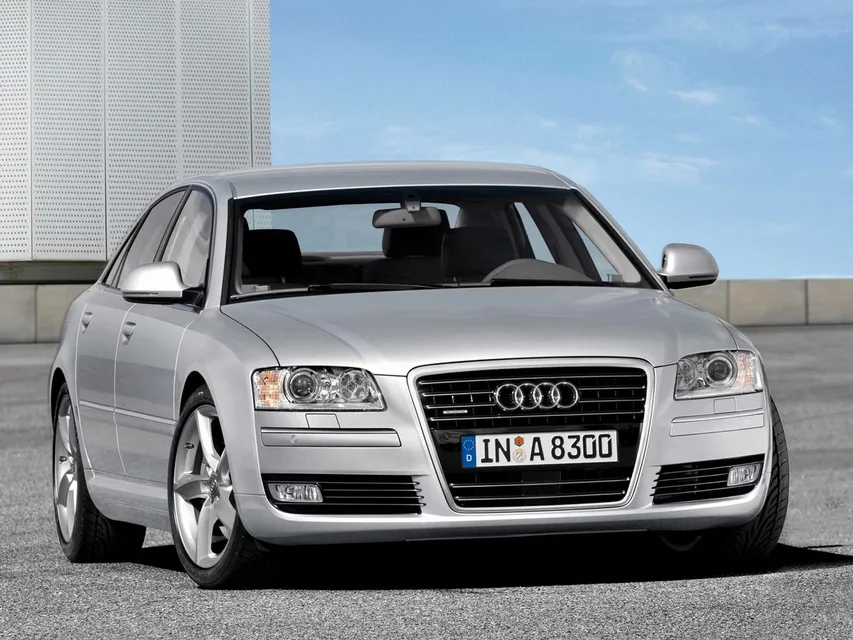 Audi A8, generation photo