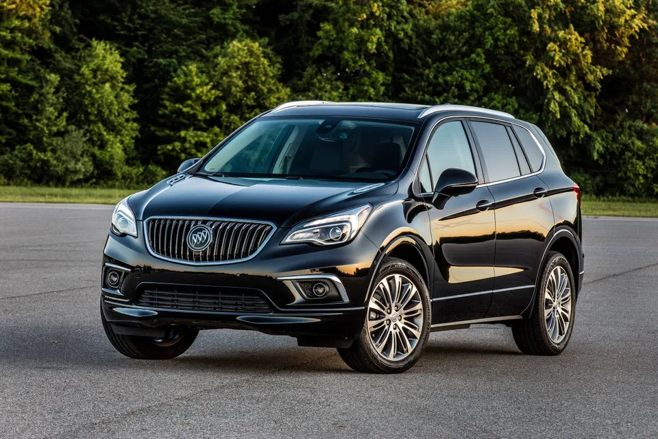 Buick Envision, generation photo
