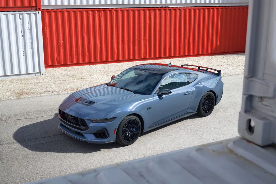 Mustang 7 generation
