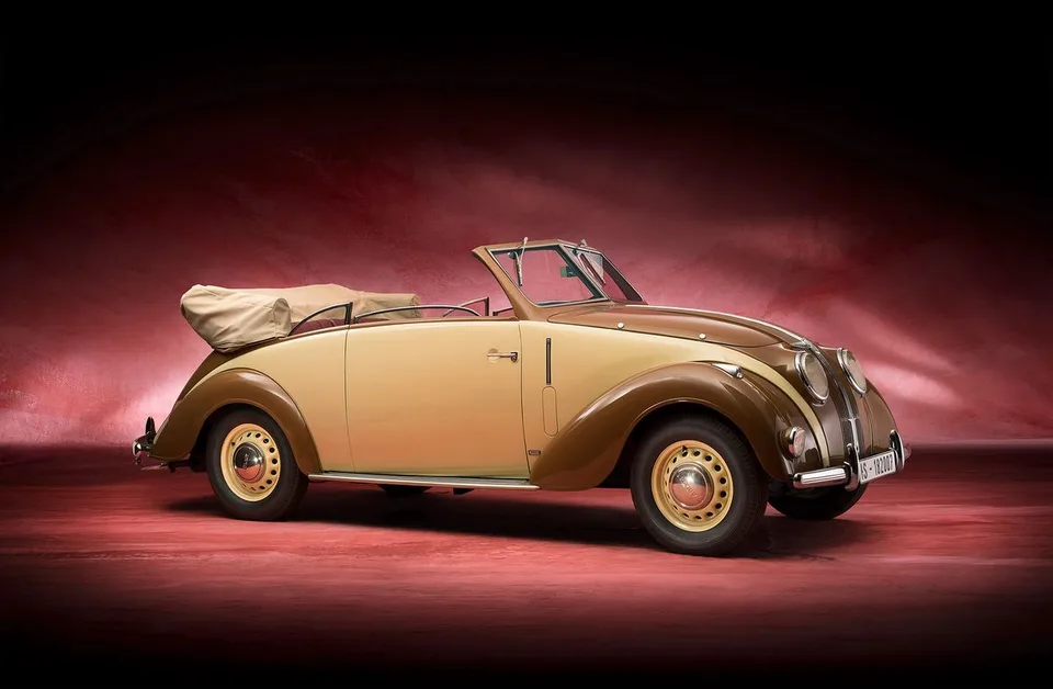 Adler 2.5-litre, generation photo
