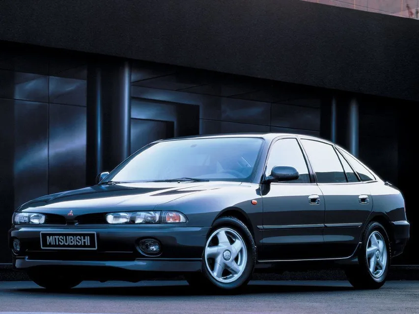 Mitsubishi Eterna, generation photo