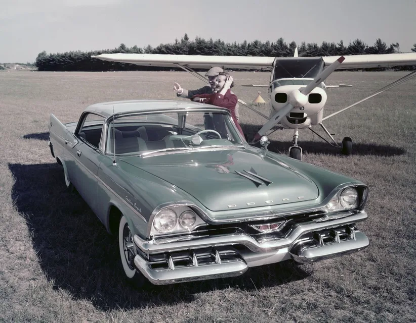 Dodge Custom Royal, generation photo