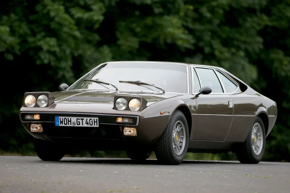 Dino 208/308 GT4 1 generation
