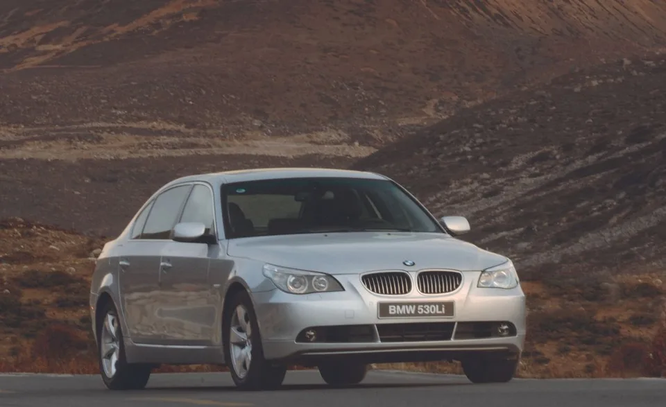 7 series 4 generation, restyling
