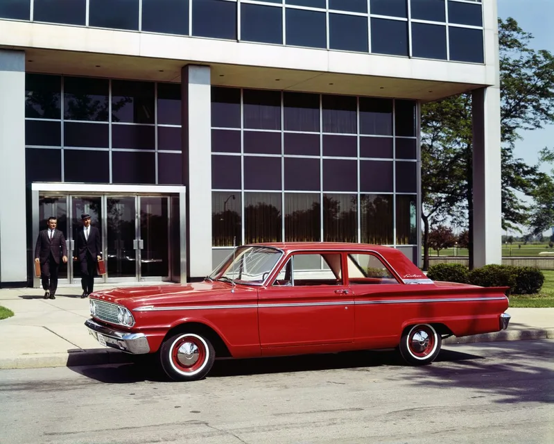 Ford Fairlane, generation photo