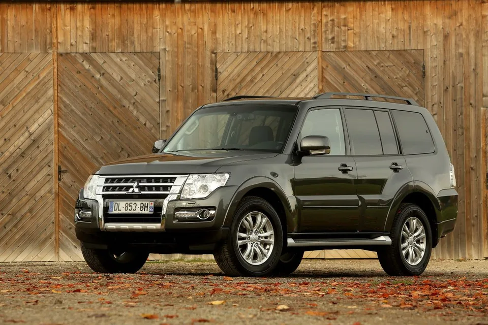Pajero 4 generation, restyling 2