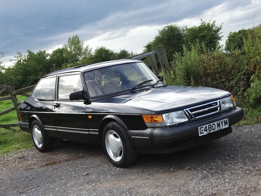 Saab 900, generation photo