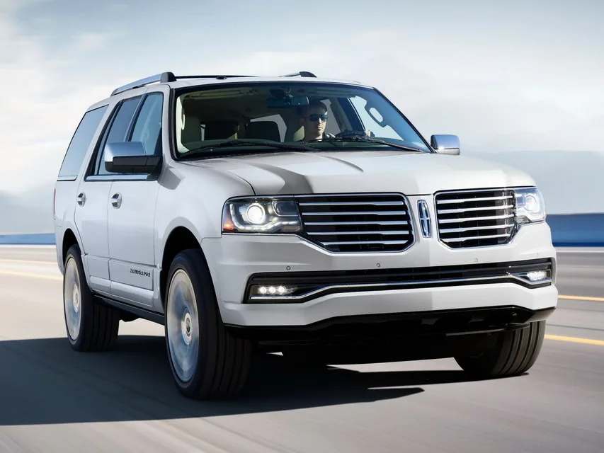 Navigator 3 generation, restyling