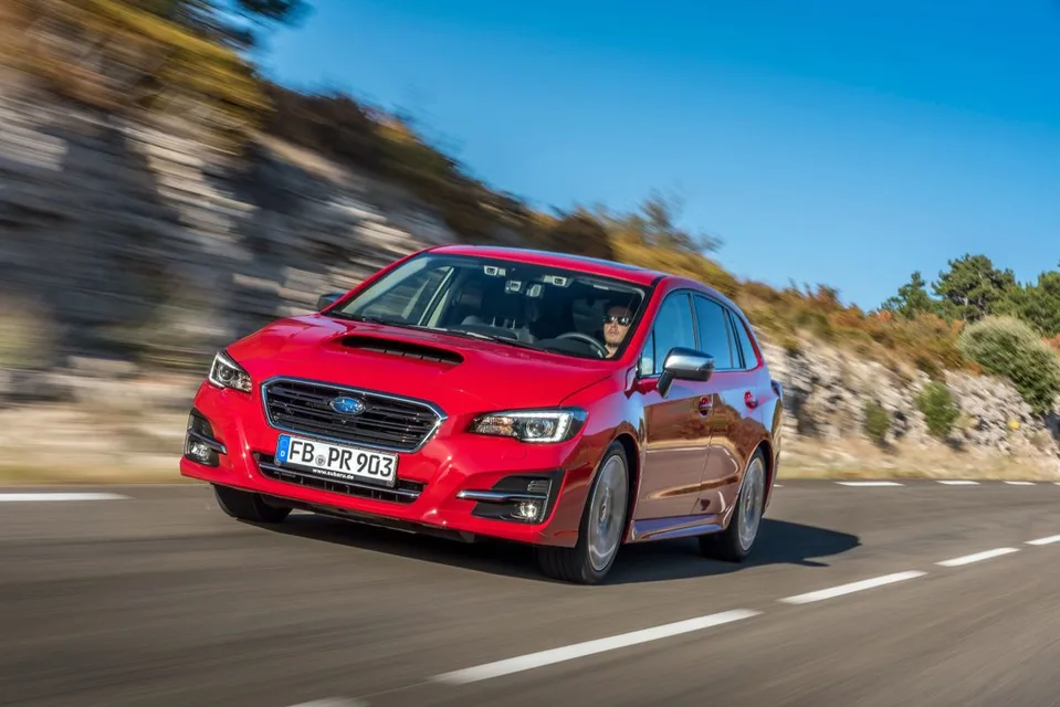 Levorg 1 generation, restyling 1
