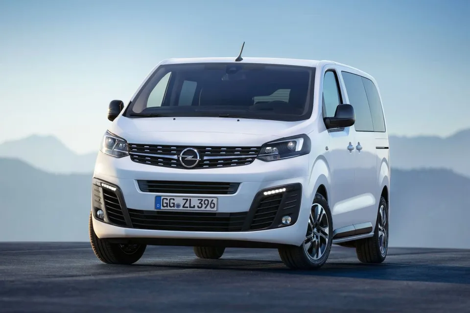 Opel Zafira Life, generation photo
