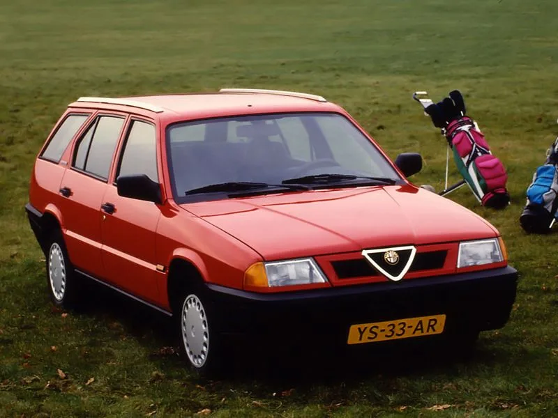 Alfa Romeo 33, generation photo