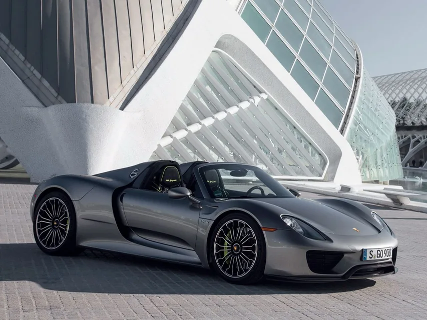 Porsche 918 Spyder, generation photo