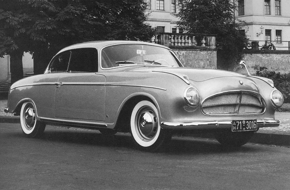 BMW 502, generation photo