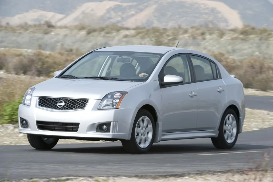 Nissan Sentra, generation photo