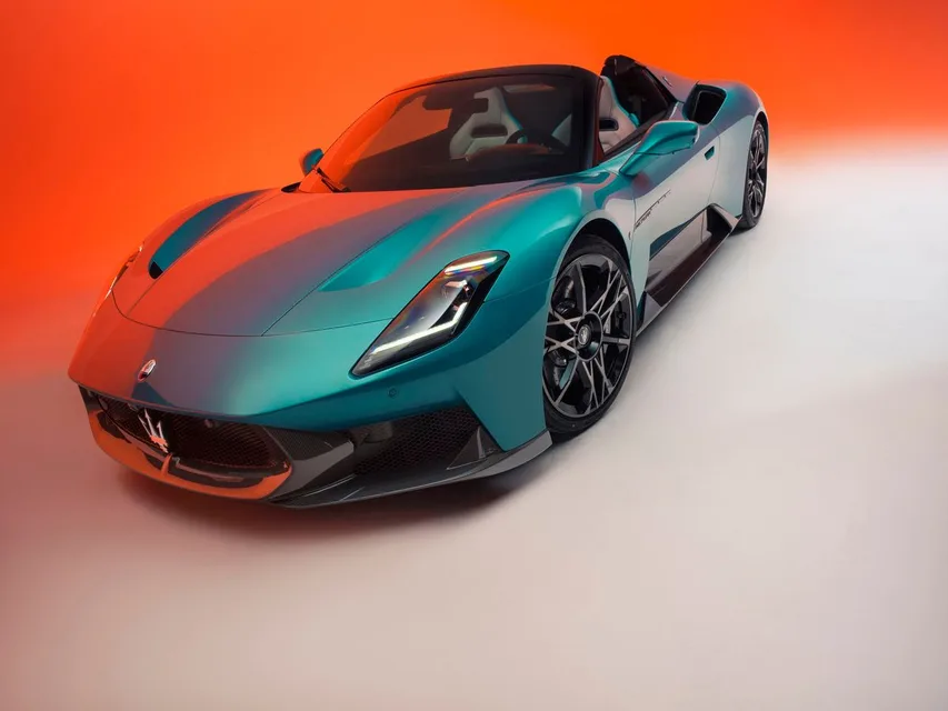 Maserati MCPura, generation photo