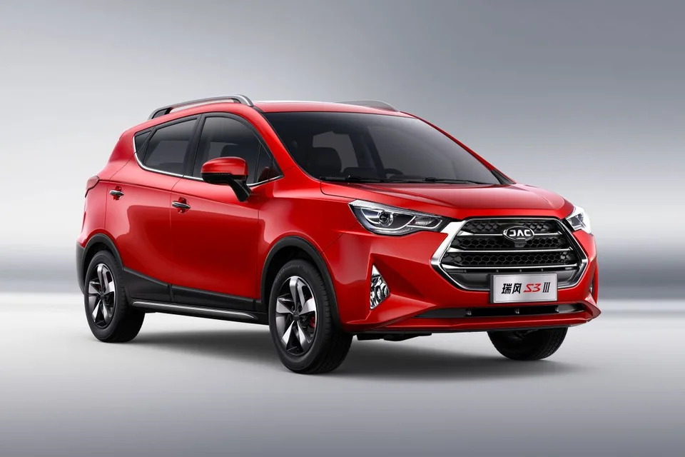 S3 1 generation, restyling 1
