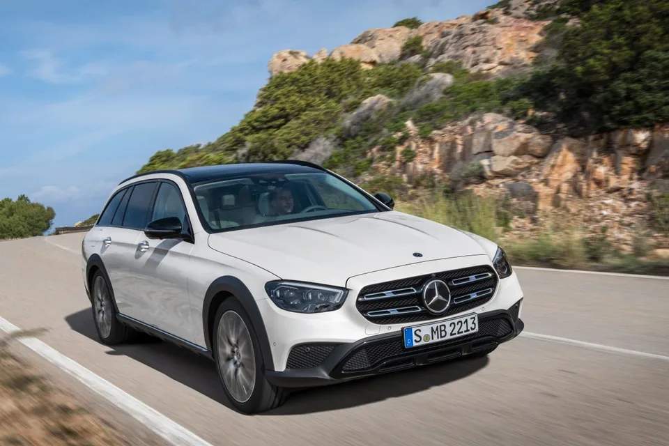 E-Class 5 generation, restyling
