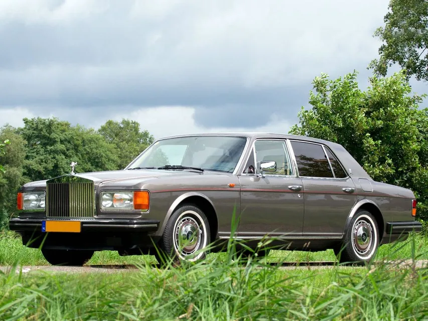 Rolls-Royce Silver Spirit, generation photo