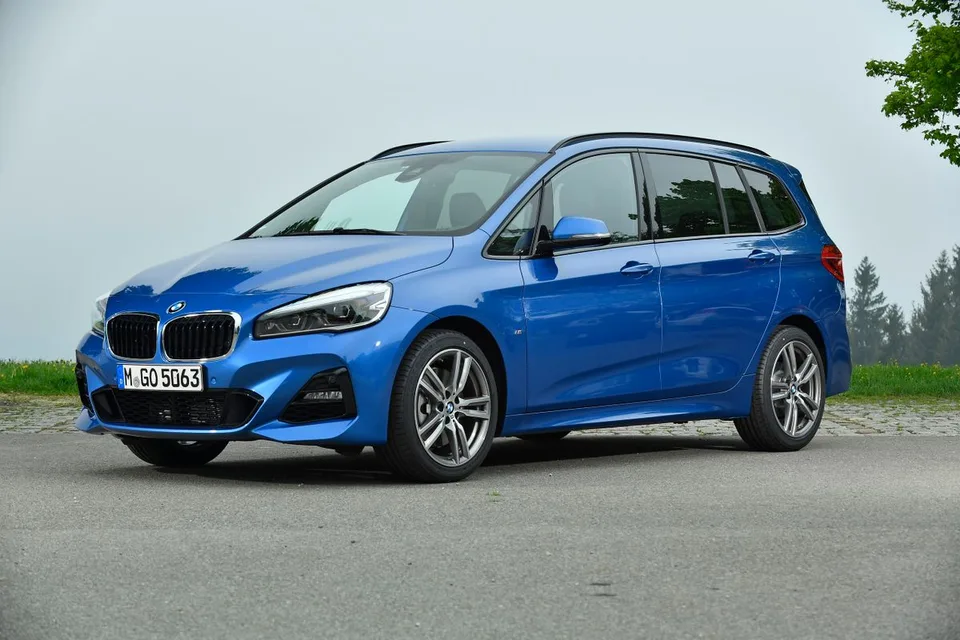 2 series Grand Tourer 1 generation, restyling