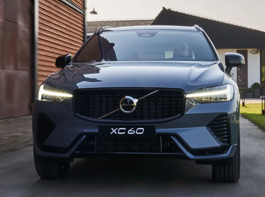 XC60 2 generation, restyling