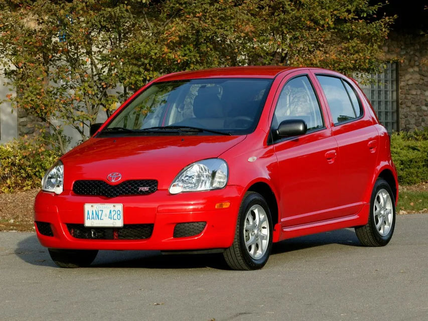 Toyota Echo, generation photo